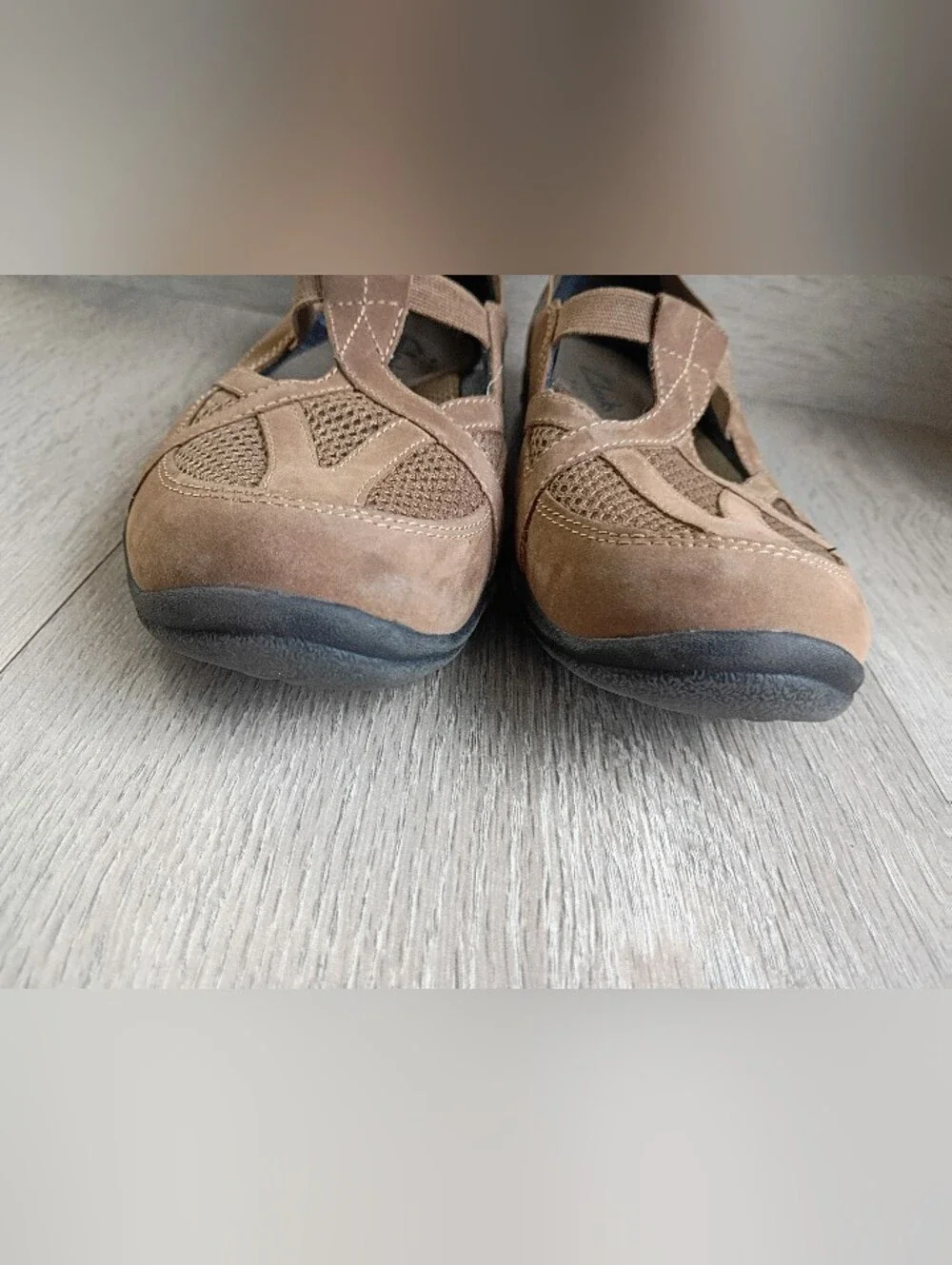 Clarks Shoes Flat Slip-ons Women Sz 9m Leather Upper Brown